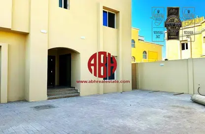 Villa - 7 Bedrooms - 5 Bathrooms for rent in Al Gharrafa - Al Gharrafa - Doha