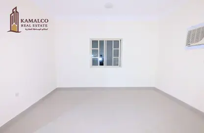 Apartment - 2 Bedrooms - 2 Bathrooms for rent in Muntazah 7 - Al Muntazah - Doha