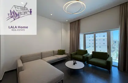 Apartment - 1 Bedroom - 2 Bathrooms for rent in Ramada Commercial Building - Al Rawabi Street - Al Muntazah - Doha