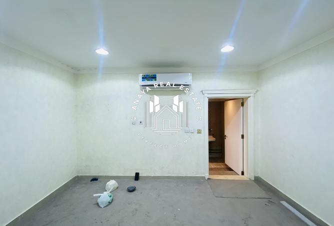 968322 - Property Image 2