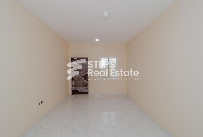 933424 - Property Image 2