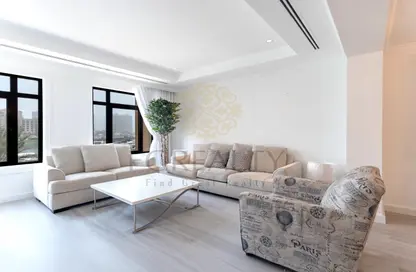 Townhouse - 1 Bedroom - 1 Bathroom for rent in West Porto Drive - Porto Arabia - The Pearl Island - Doha