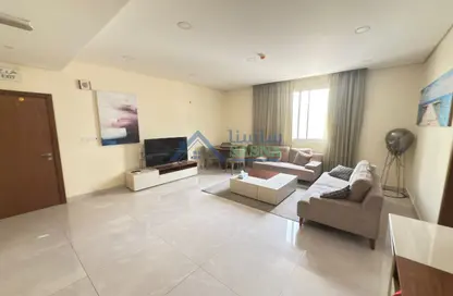 Apartment - 3 Bedrooms - 4 Bathrooms for rent in Musheireb - Musheireb - Doha