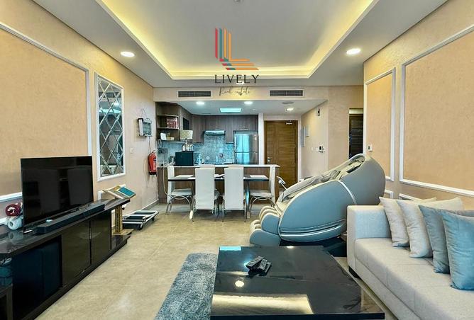 967001 - Property Image 2