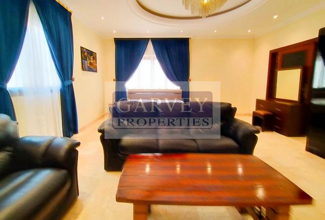950996 - Property Image 3