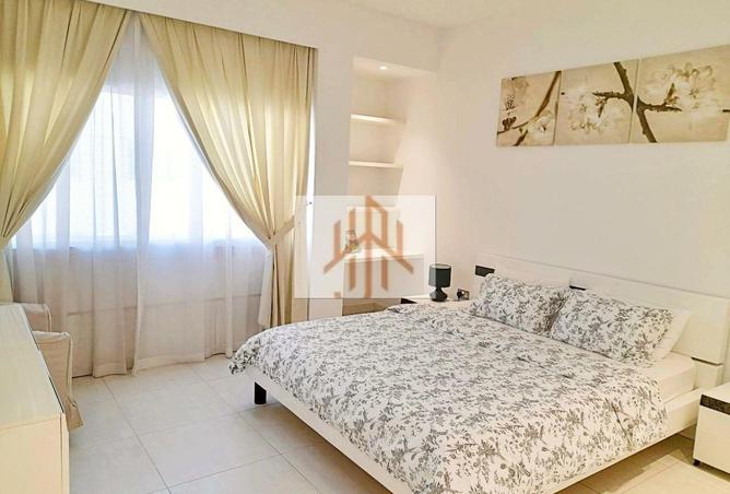 967465 - Property Main Image