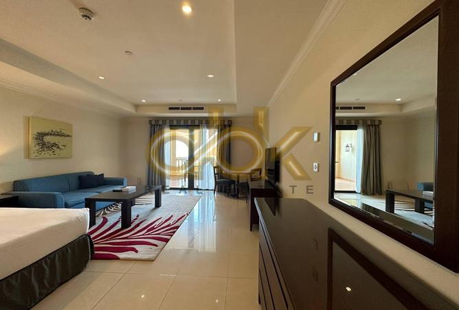 960175 - Property Image 2