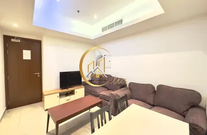 Apartment - 2 Bedrooms - 1 Bathroom for rent in Al Sadd Tourist Apartments - Al Sadd - Doha