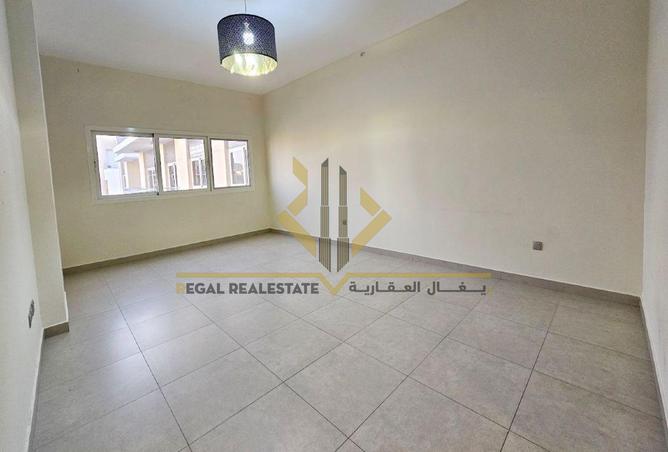 933976 - Property Main Image