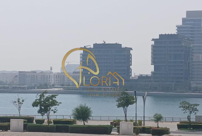 891965 - Property Image 2