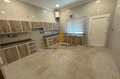 Villa - 7+ Bedrooms - 7+ Bathrooms for rent in Al Ebb - Al Kheesa - Umm Salal Mohammed