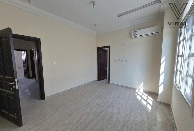 999822 - Property Image 3