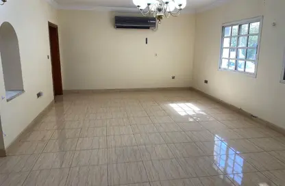 Compound - 4 Bedrooms - 5 Bathrooms for rent in Nour Al Waab - Al Waab - Doha