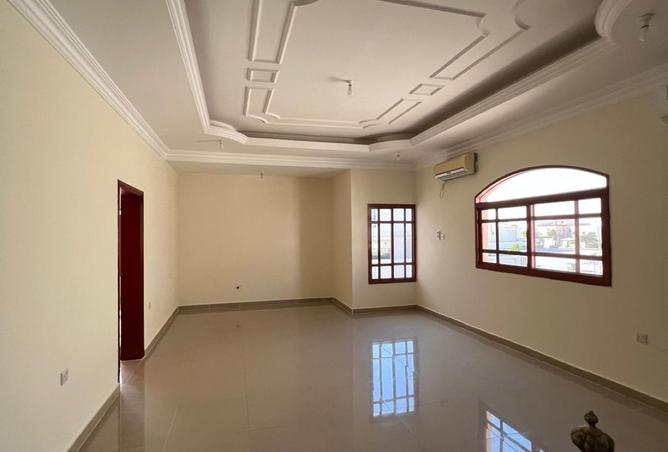 1002461 - Property Image 3