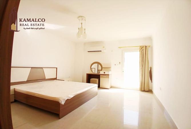 954219 - Property Image 2