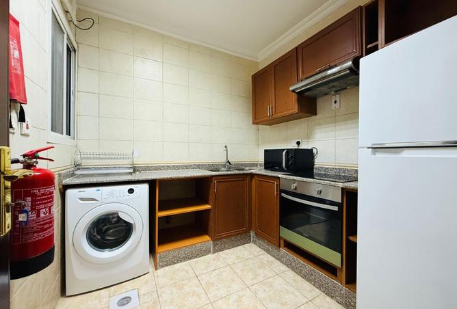 986095 - Property Image 3