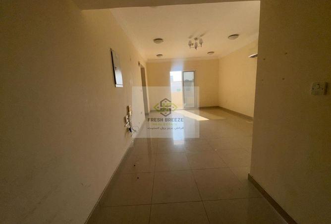 946166 - Property Image 3