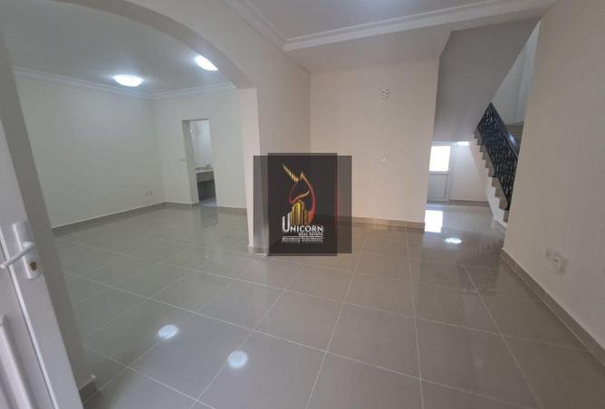 997513 - Property Image 2