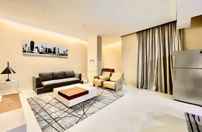 Apartment - 2 Bedrooms - 3 Bathrooms for rent in Najma street - Old Airport Road - Doha