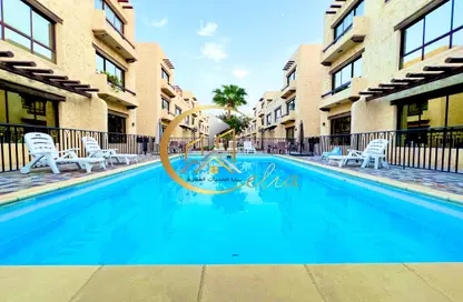 Compound - 3 Bedrooms - 3 Bathrooms for rent in Al Hadara Street - Al Thumama - Doha