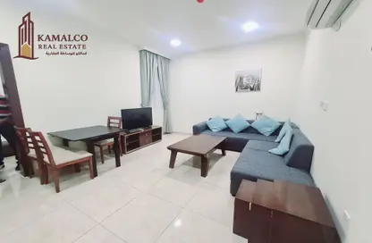 Apartment - 1 Bedroom - 2 Bathrooms for rent in Umm Ghuwailina 4 - Umm Ghuwailina - Doha