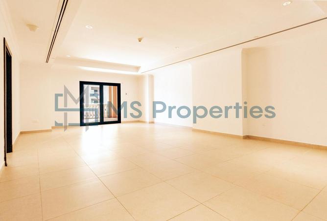 971909 - Property Image 3