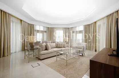 شقة - 2 غرف نوم - 3 حمامات للايجار في The St. Regis Marsa Arabia Island - Marsa Arabia - جزيرة اللؤلؤة - الدوحة
