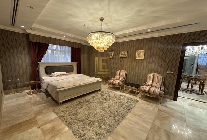 996819 - Property Image 2