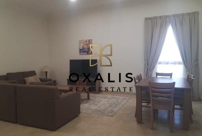 927125 - Property Image 3