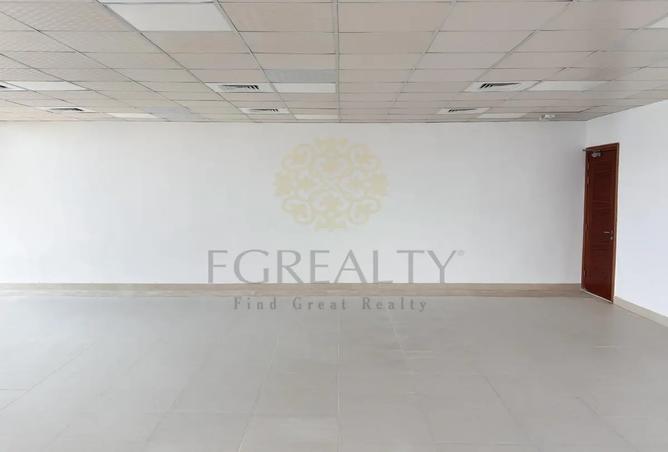 947064 - Property Image 2