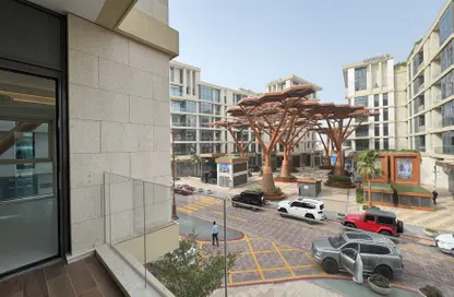 Apartment - 1 Bedroom - 2 Bathrooms for sale in Gewan Island - The Pearl Island - Doha
