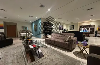 Apartment - 3 Bedrooms - 4 Bathrooms for sale in Zig Zag Tower A - Zig Zag Towers - West Bay - Doha