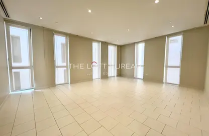 Apartment - 3 Bedrooms - 5 Bathrooms for rent in Wadi 1 - Wadi - Msheireb Downtown Doha - Doha