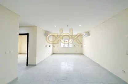 Empty Room image for: Whole Building - Studio for rent in Al Wakra - Al Wakra - Al Wakrah - Al Wakra, Image 1