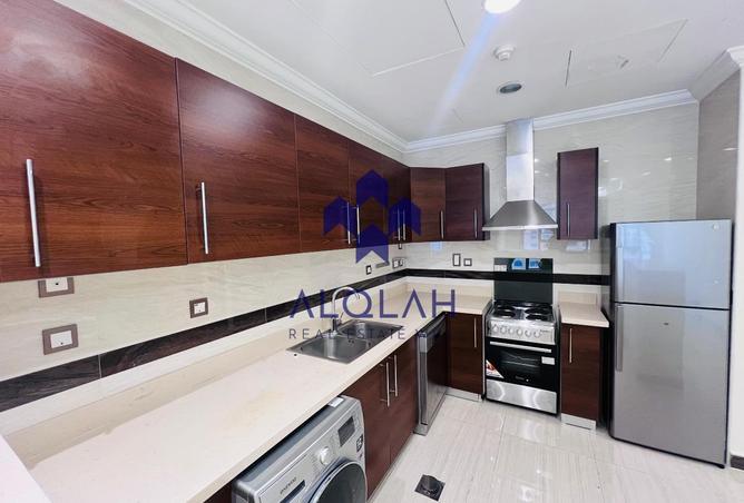 943895 - Property Image 3