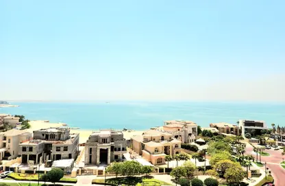 Apartment - 2 Bedrooms - 3 Bathrooms for sale in Viva East - Viva Bahriyah - The Pearl Island - Doha