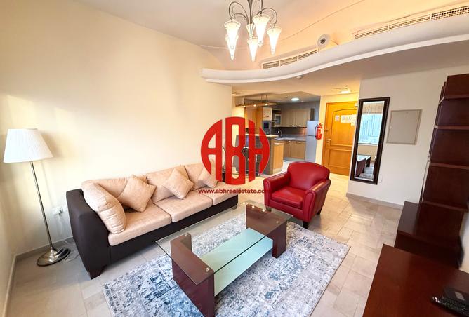 Apartment - 1 Bedroom - 2 Bathrooms for rent in Musheireb - Musheireb - Doha