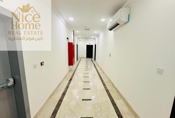 941571 - Property Image 3