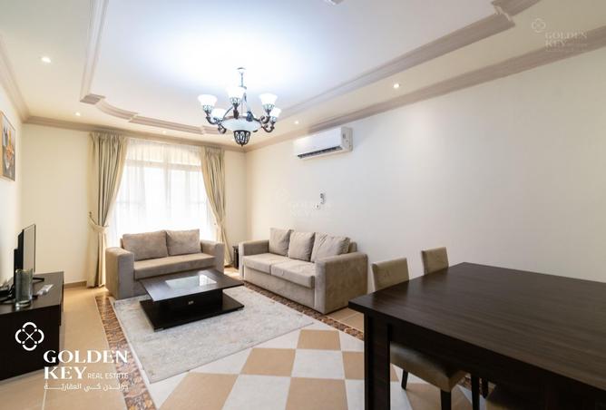 1004608 - Property Image 2