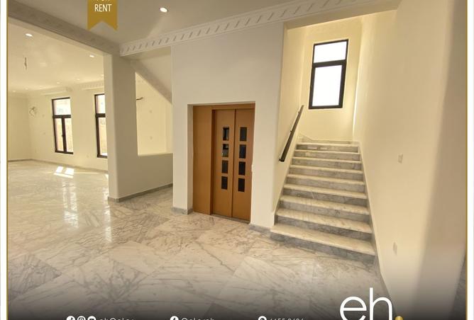 955405 - Property Image 3