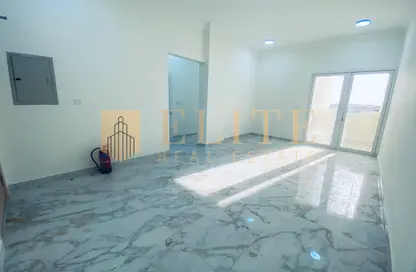 Apartment - 3 Bedrooms - 3 Bathrooms for rent in MEBS Business Center - Al Azizia Street - Al Aziziyah - Doha
