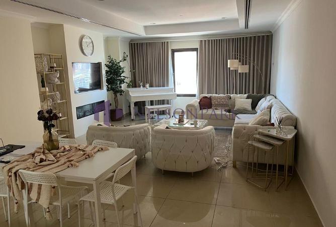 944289 - Property Image 3