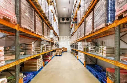 Warehouse - Studio for rent in Industrial Area 1 - Industrial Area - Doha