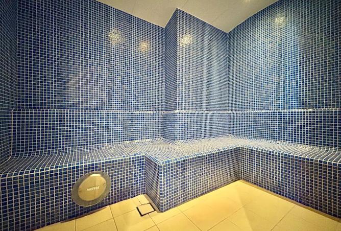 940439 - Property Image 3