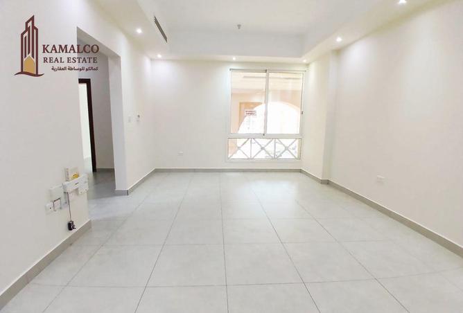 963832 - Property Main Image