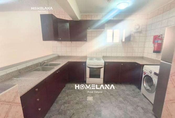 951221 - Property Image 2