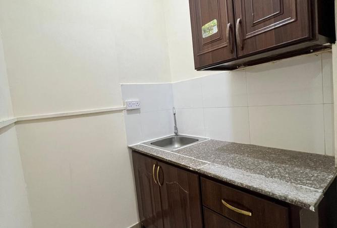 988976 - Property Image 3