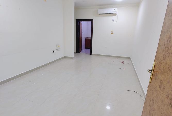 958741 - Property Main Image