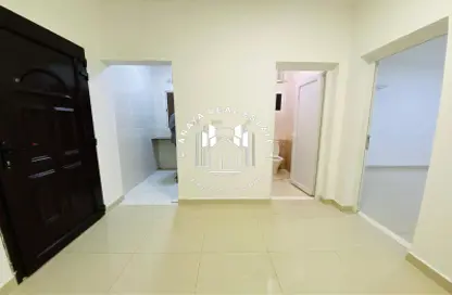 Apartment - 2 Bedrooms - 1 Bathroom for rent in Ain Khaled - Doha