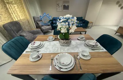 Living / Dining Room image for: Apartment - 3 Bedrooms - 3 Bathrooms for rent in Al Erkyah City - Lusail, Image 1